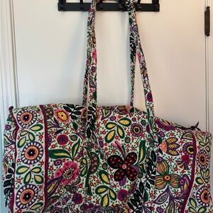 Vera Bradley Multicolor Floral Travel Bag
